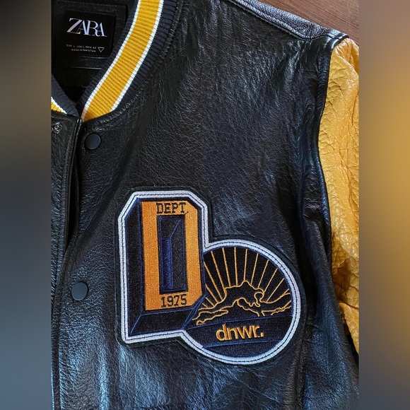 Varsity jacket - Picture 4 of 6